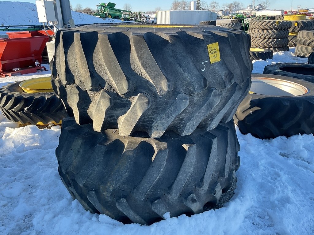 (2) 28L-26 Tires & Rims