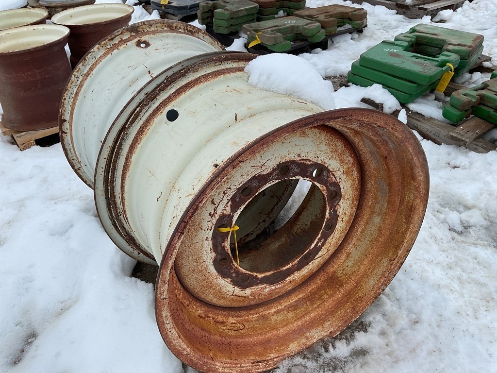 Pair of 10-Bolt Rims