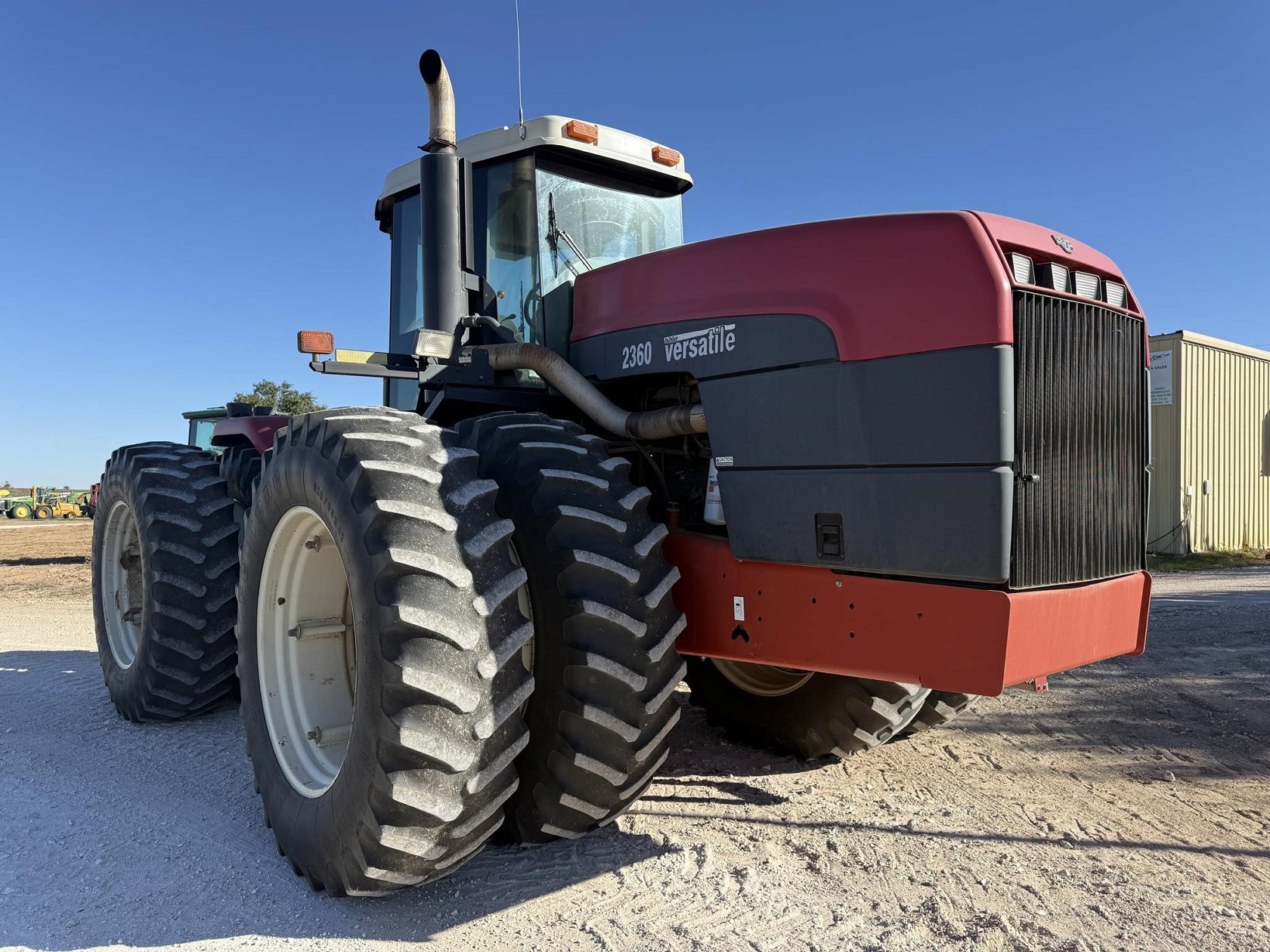 2005 VERSATILE 2360 71534
