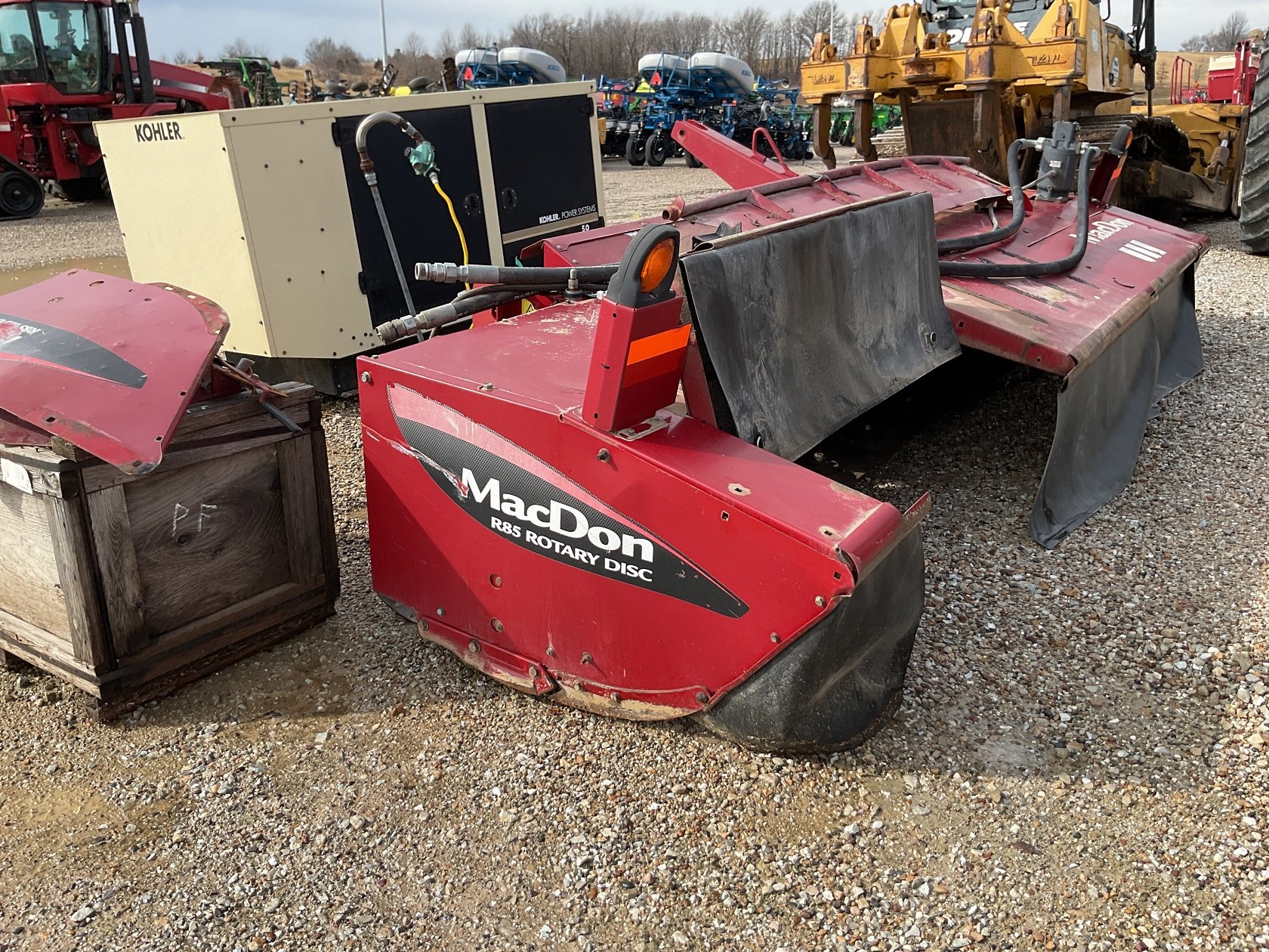 MacDon R85 Rotary Disc Head
