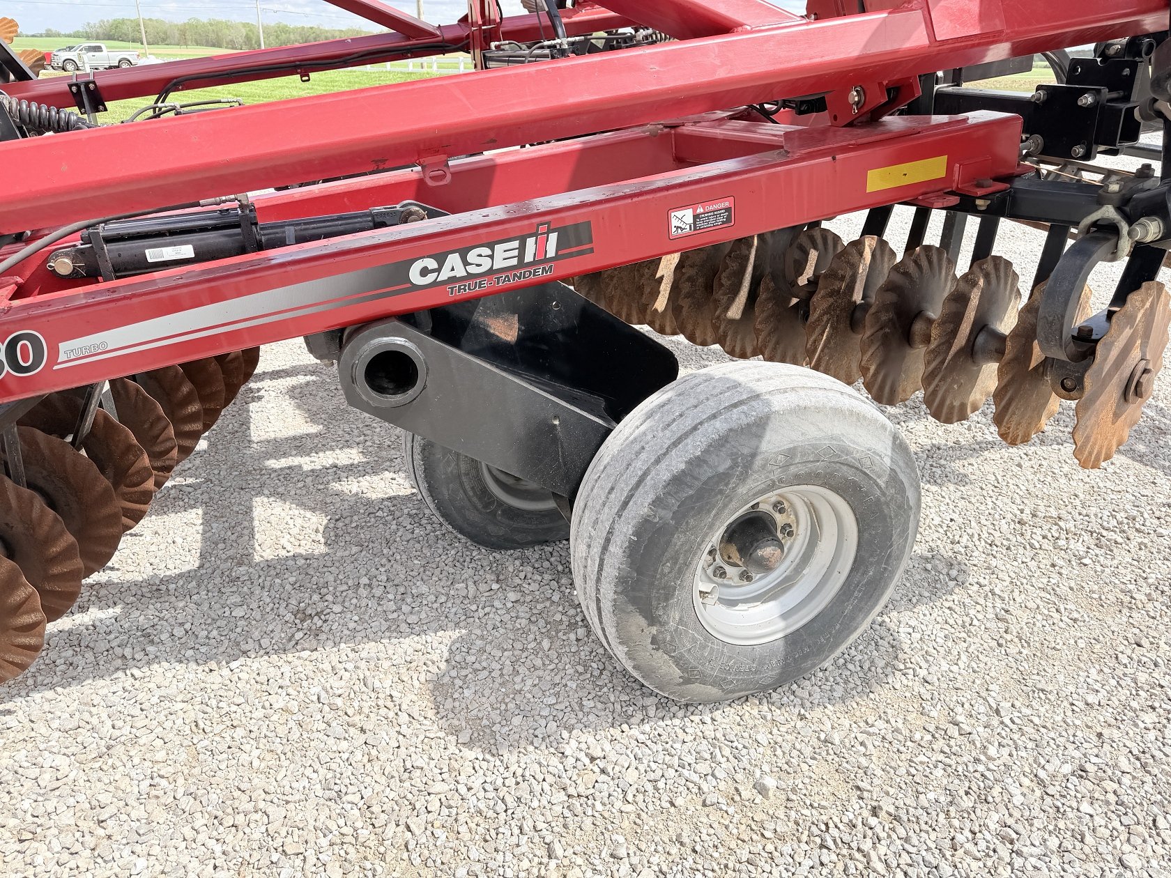 CASE IH TRUE TANDEM 330 TURBO 1256