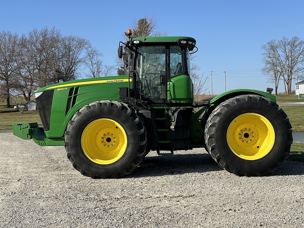 2012 John Deere 9560R 4WD Tractor
